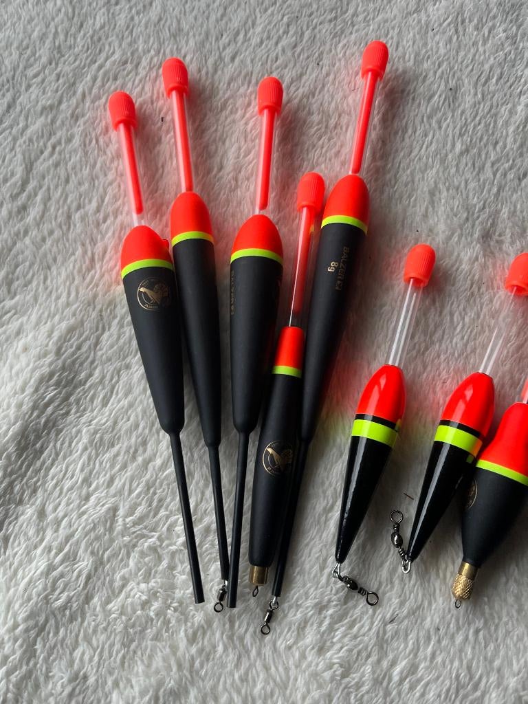 adv 140 / NIEUW mixset 8 dobbers  forel / roofvis, Ophalen of Verzenden, Nieuw, Dobber of Lood