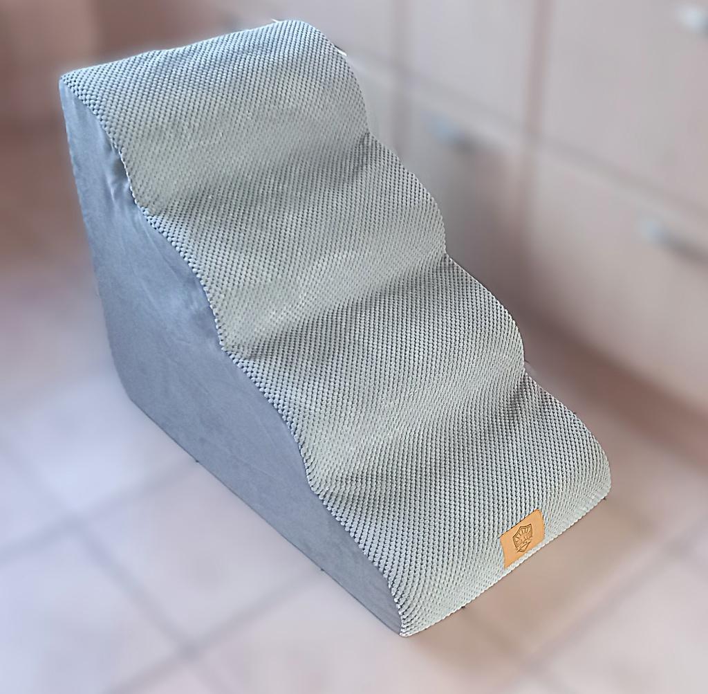 Lichtgrijze hondentrap-helling met 4 treden - 73x40x53 cm, Dieren en Toebehoren, Ophalen, Zo goed als nieuw