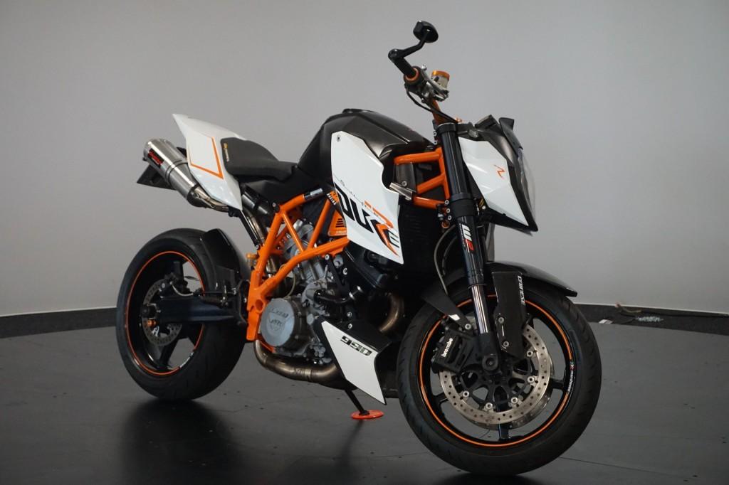 Ktm 990 Superduke R - foto 2