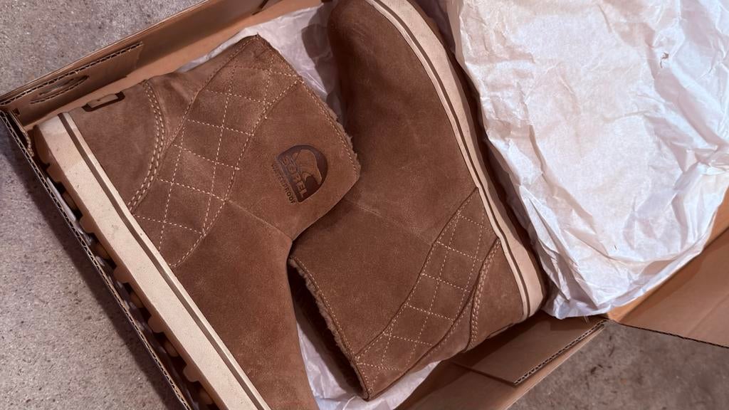 Sorel Glacy Short winterlaarzen, Ophalen, Zo goed als nieuw, Bruin, Snowboots