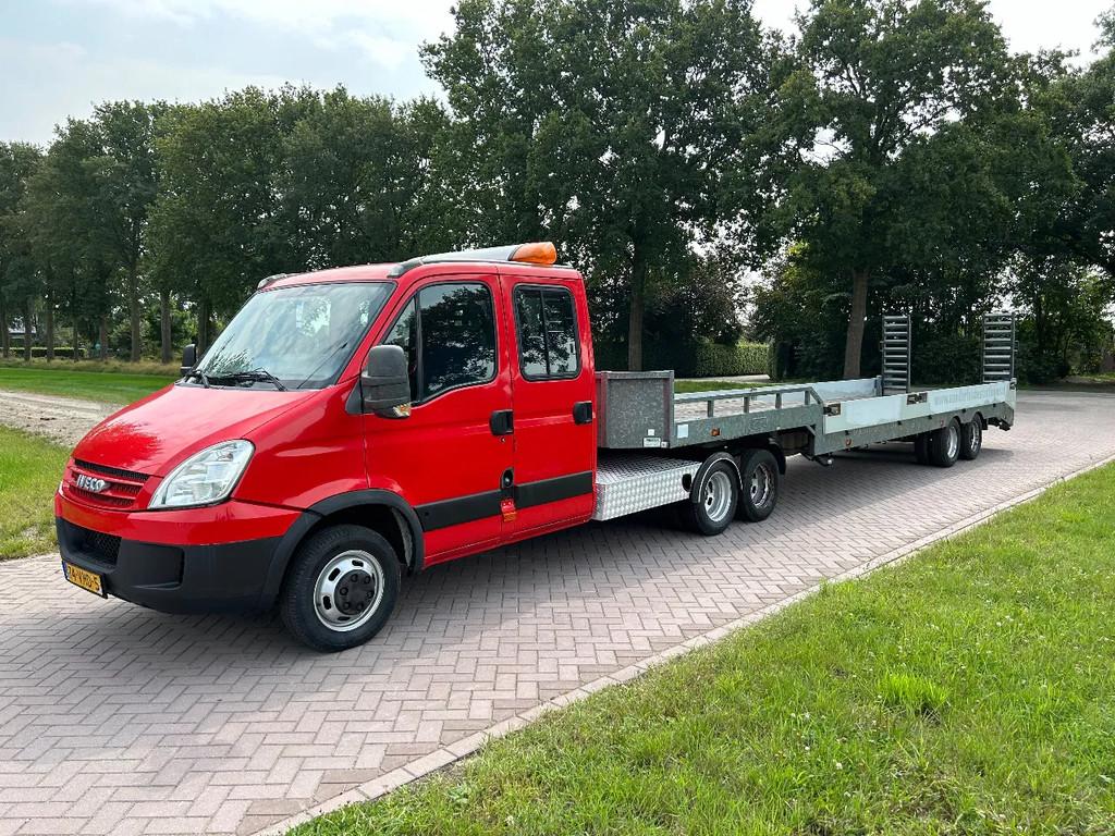Iveco Daily 40 C18 Be trekker jeep-as 14 ton - be oplegger j, Auto's, Bestelauto's, Gebruikt, 4 cilinders, Iveco, 7 stoelen