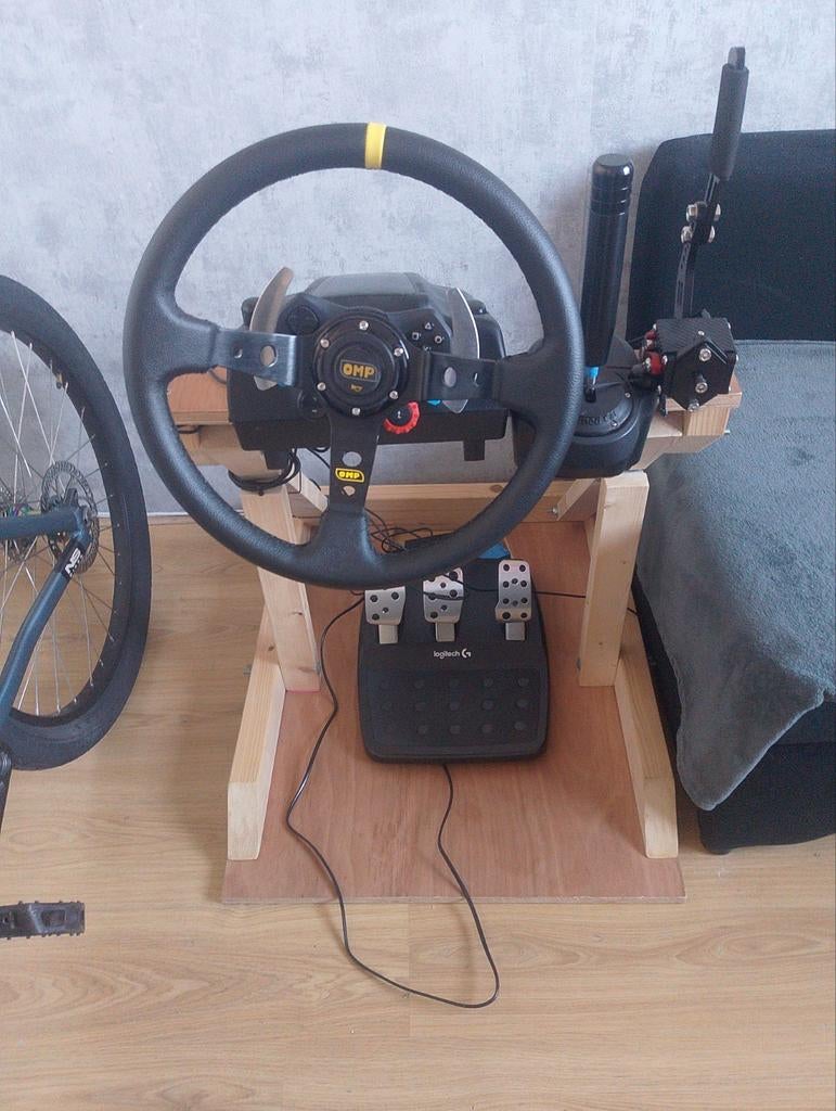 Logitech 29g stuur drift, Spelcomputers en Games, Spelcomputers | Xbox | Accessoires, Ophalen of Verzenden, Nieuw