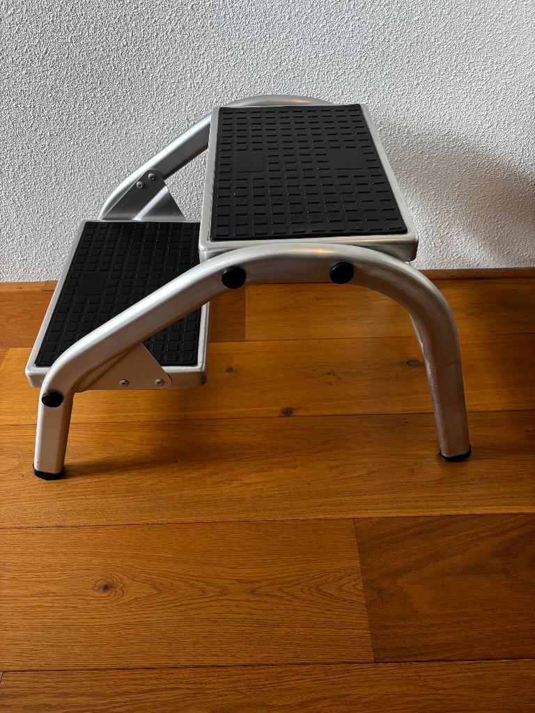 Caravan opstapje - trappetje, Caravans en Kamperen, Ophalen, Zo goed als nieuw