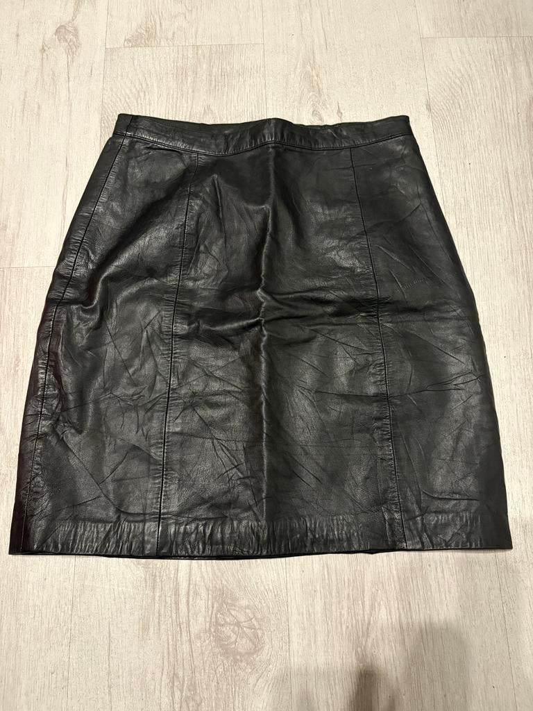 Zwarte leren minirok maat 36(S), Kleding | Dames, Rokken, Zwart, Nieuw, Ophalen of Verzenden, Maat 36 (S)