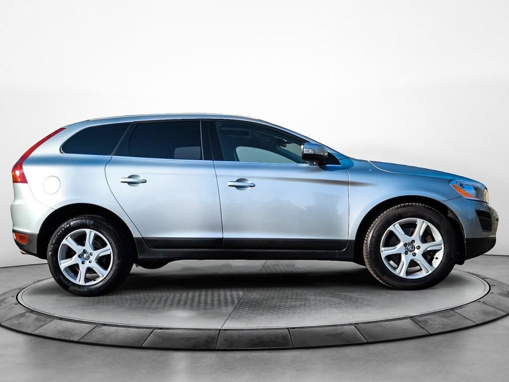 Volvo XC60 2.0 T5 Summum B2B / EXPORT // Nieuwe versnellings, Euro 5, Beige, 4 cilinders, 1598 kg