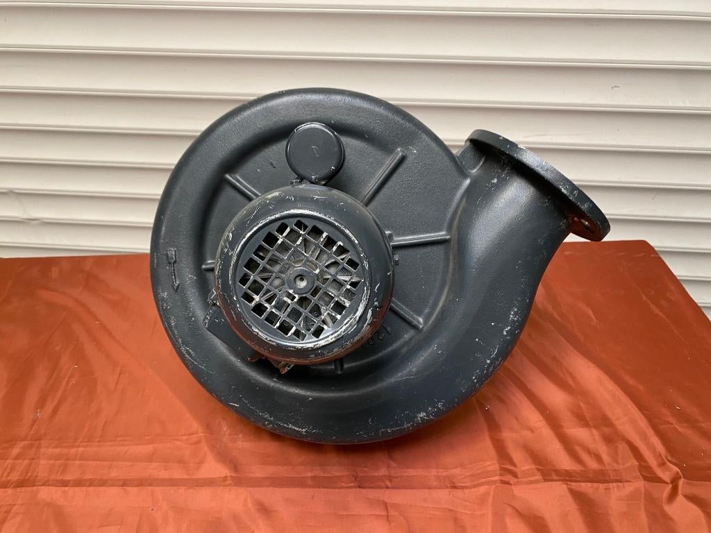 Afzuig motor /Slakhuis ventilator remeha gas links 125,-, Ophalen, Gebruikt, Afzuiger