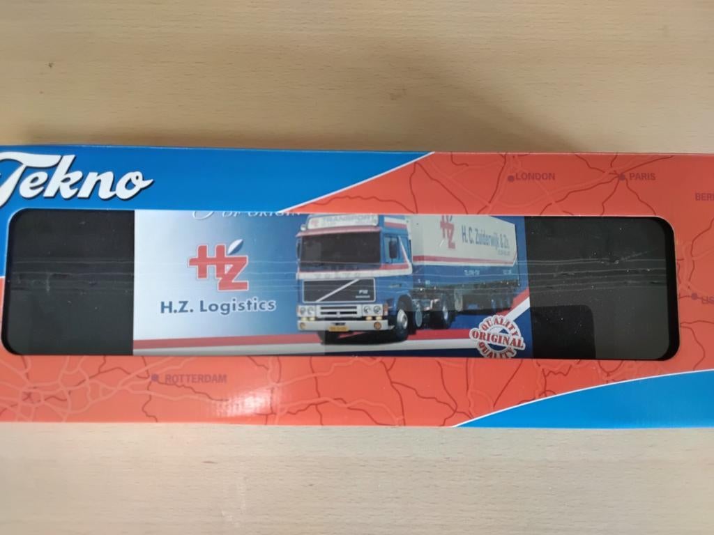 Tekno Volvo, Hobby en Vrije tijd, Modelauto's | 1:50, Ophalen of Verzenden, Nieuw, Bus of Vrachtwagen, Tekno