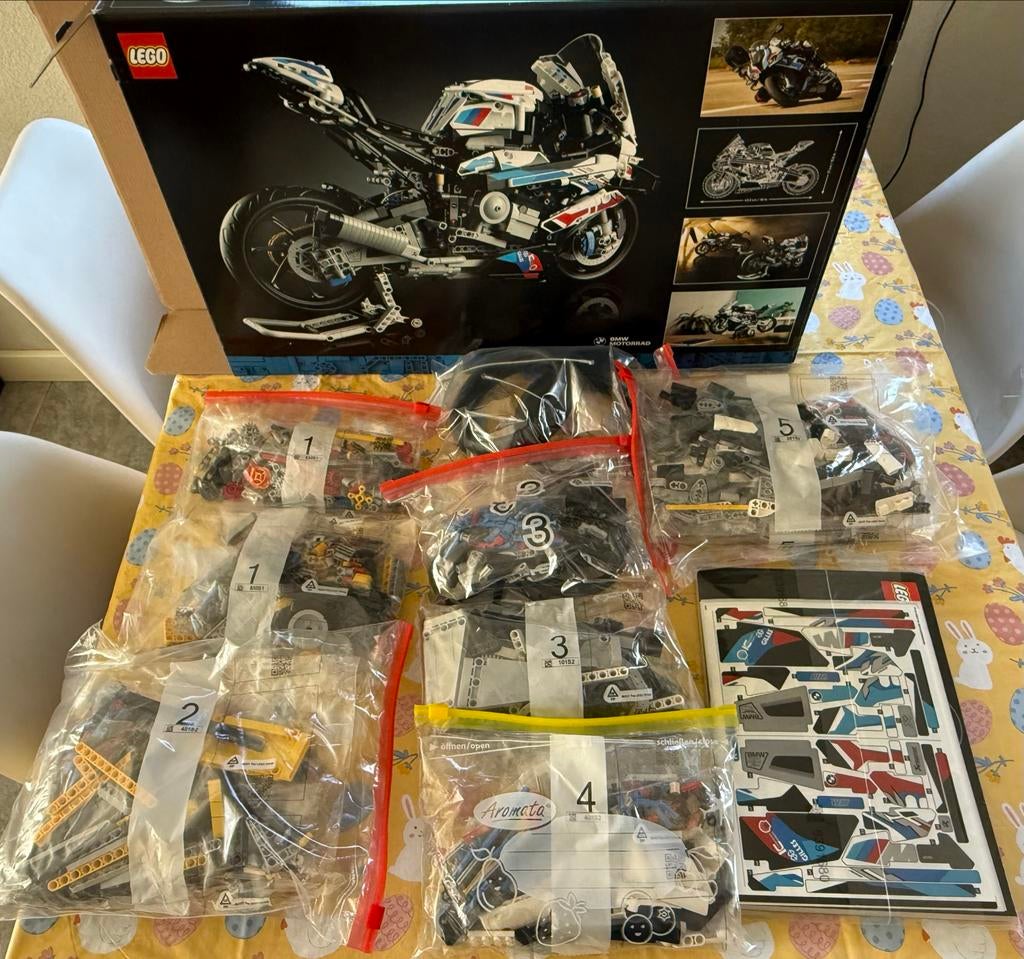 Lego Technic 42130 BMW M 1000 RR Motorfiets - Zo goed als ni, Lego, Ophalen of Verzenden, Zo goed als nieuw, Technic