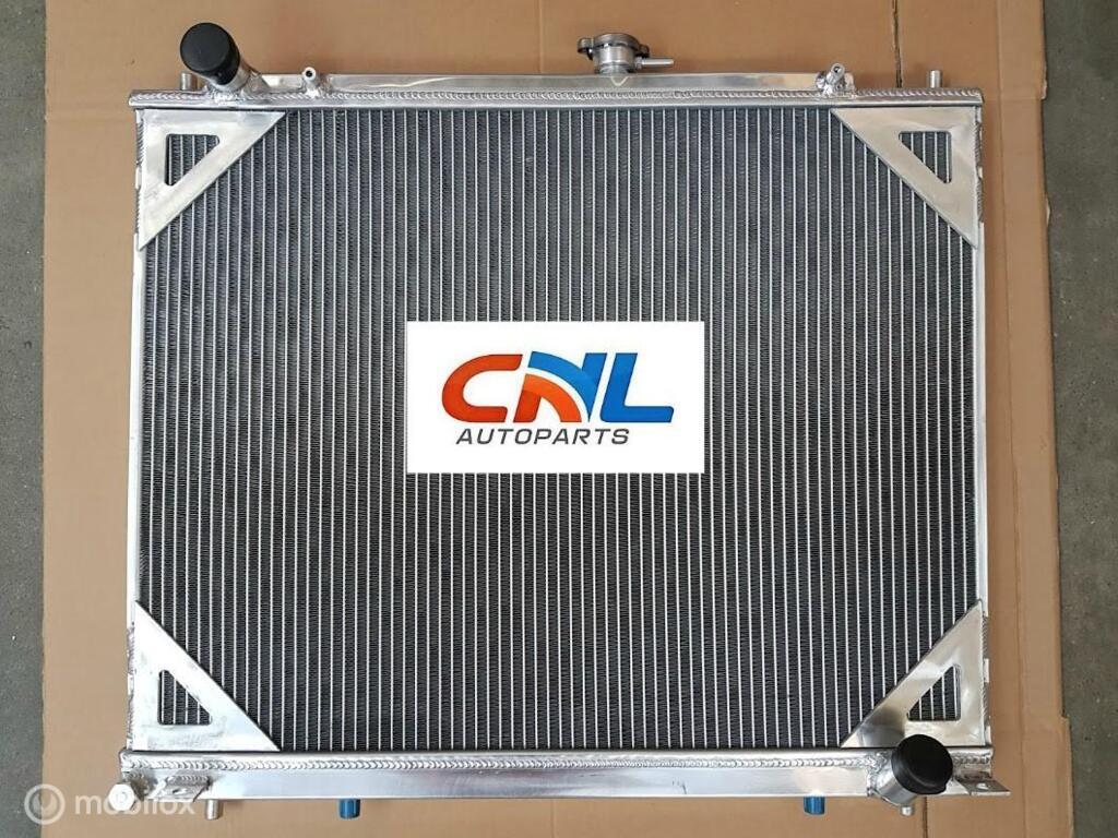 Radiateur MITSUBISHI PAJERO/MONTERO/ SHOGUN III AT