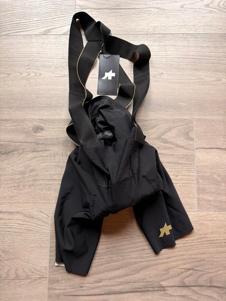 Assos Mille GTO Bibshort (NIEUW), Fietsen en Brommers, Fietsaccessoires | Fietskleding, Nieuw, Ophalen of Verzenden, Bovenkleding