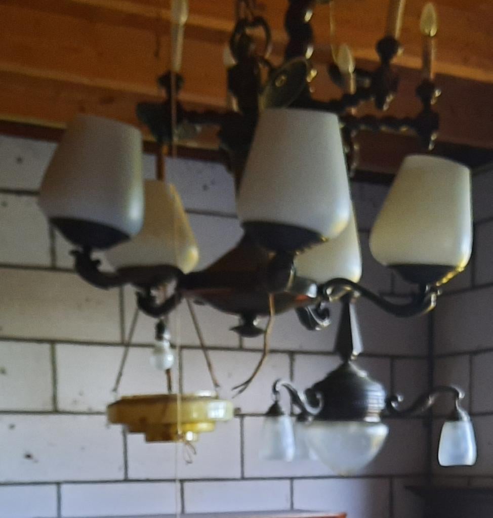 Antieke hanglamp met geslepen kelken, Ophalen, Gebruikt, Glas, 50 tot 75 cm