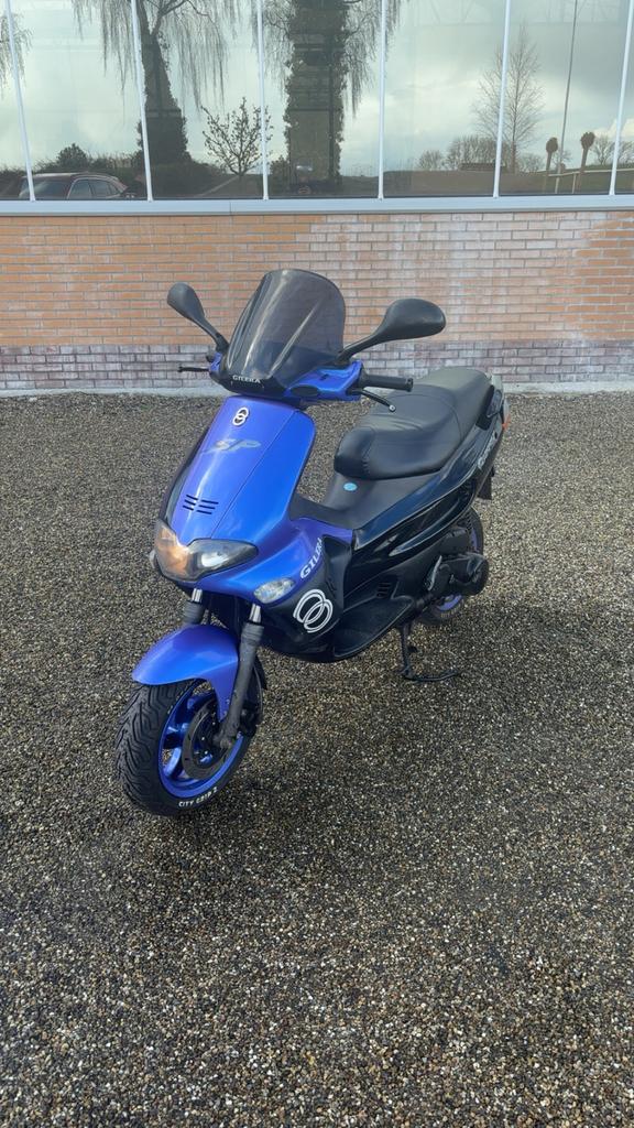 Gilera runner 70cc, Fietsen en Brommers, Scooters | Piaggio, Ophalen, Tweetakt, Overige modellen