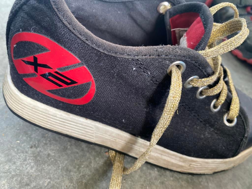 Heelys rolschoenen maat 13 (31) in goede staat, Ophalen of Verzenden, Gebruikt, Kinderen