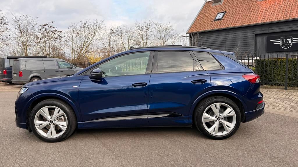 Audi Q4 e-tron 40 Edition S-Competition 77 kWh SOH 90% 2X S-, Auto's, Automaat, Achterwielaandrijving, Blauw, Leder en Stof