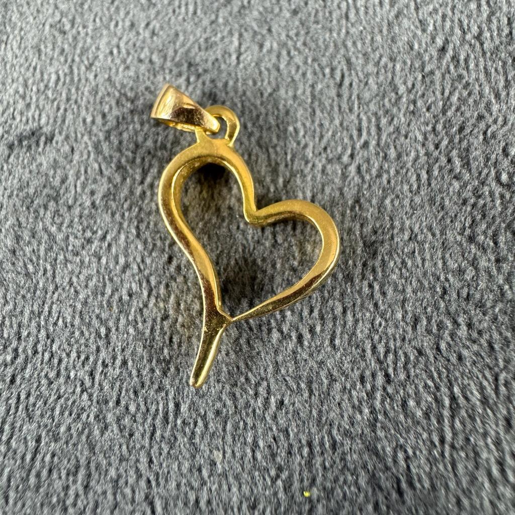 Gouden Hanger | 18k | 2,31g | hartje | 2,5cm | 404676