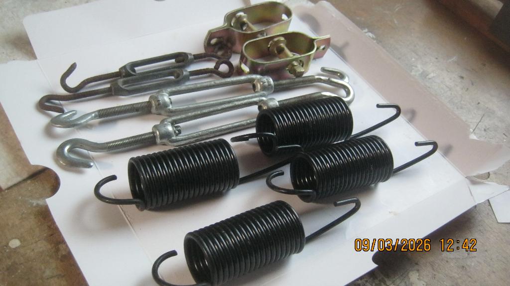 Afrastering accessoires draadspanners trek/spanveren, Dieren en Toebehoren, Stalling en Weidegang, Toebehoren, 1 paard of pony