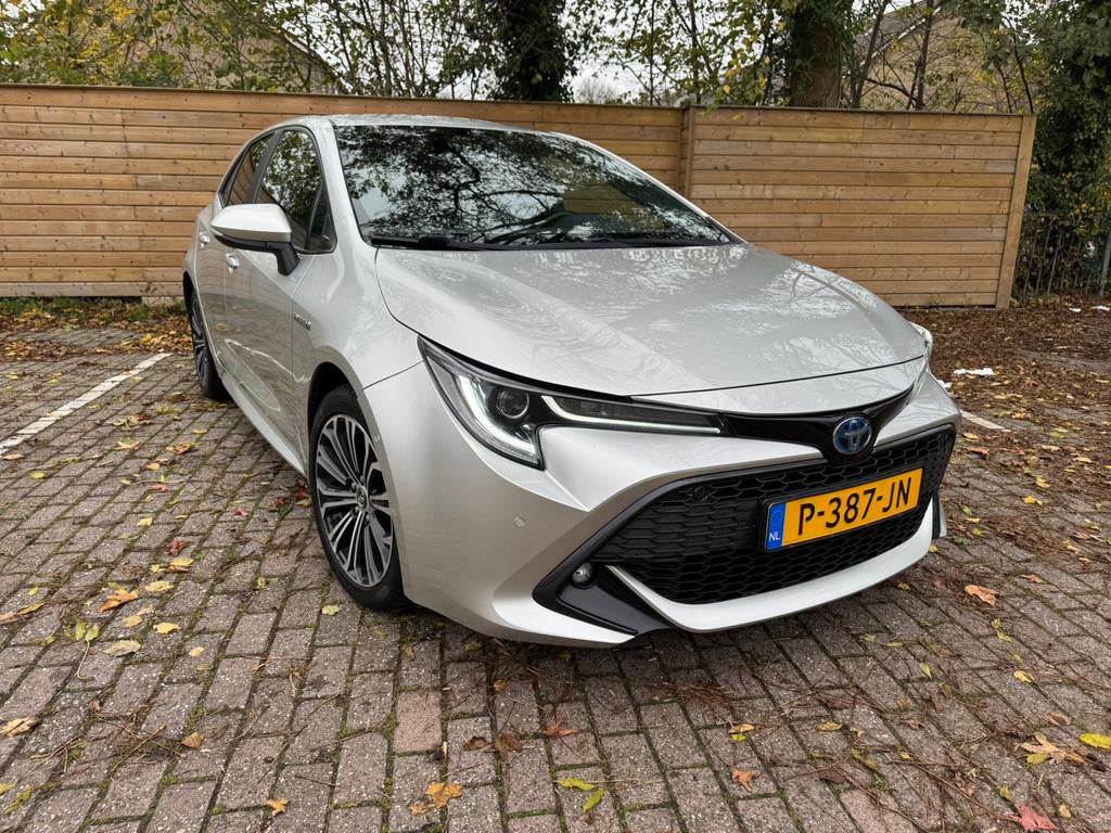 Toyota Corolla 1.8 Hybrid 122pk CVT 2019 Grijs, 450 kg, 750 kg, Corolla, 98 pk