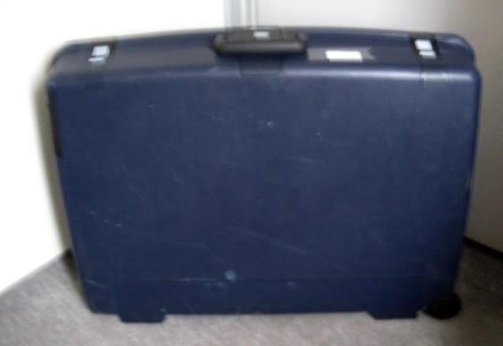 GROTE RUIME DELSEY KOFFER, DONKERBLAUW ALS NIEUW, Hard kunststof, Zo goed als nieuw, 70 cm of meer, 55 cm of meer