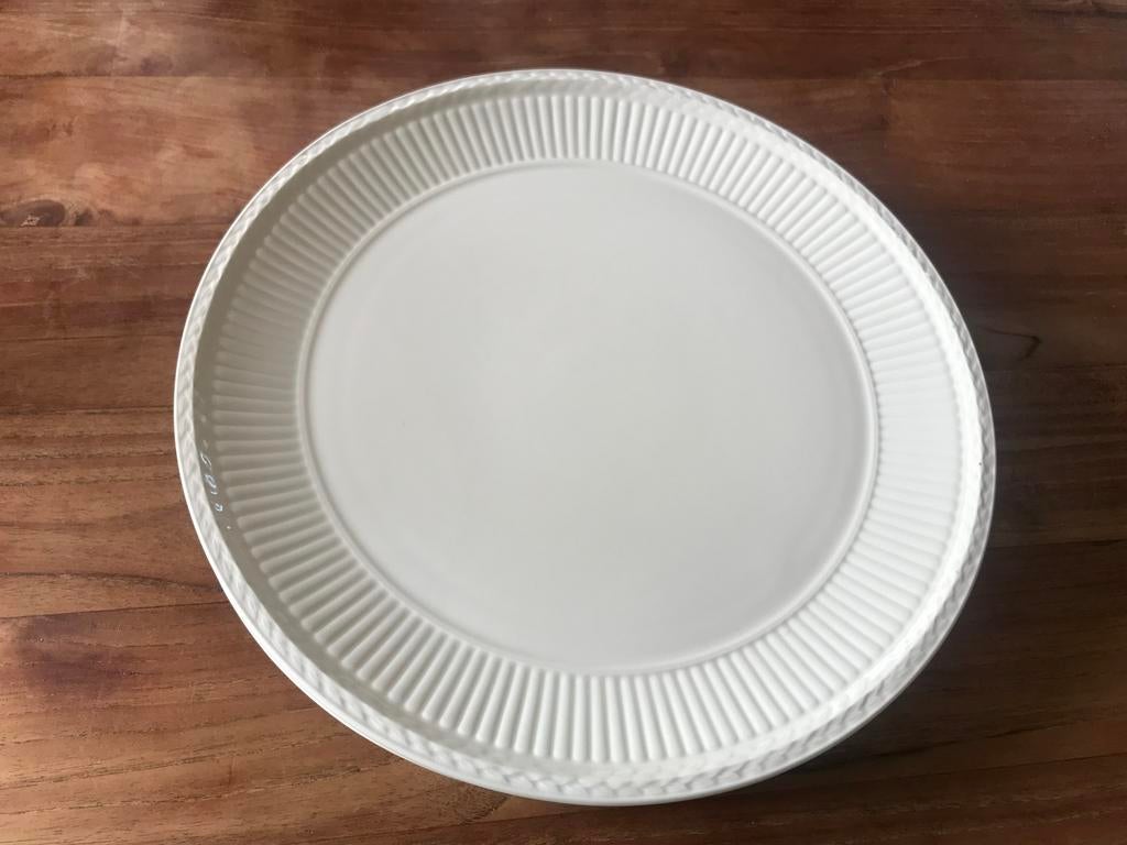 Wedgwood edme gebakschaal/pizzabord/onderbord 32cm, Ophalen of Verzenden, Wedgwood, Aardewerk, Schaal of Schalen