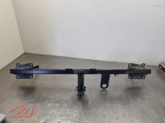 Trekhaak van een Volkswagen Caddy, Gebruikt, -, Volkswagen, -