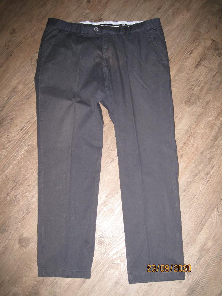 Pelger Since 1860 donkerblauwe pantalon maat L, Kleding | Heren, Broeken en Pantalons, Gedragen, Maat 52/54 (L), Blauw, Ophalen of Verzenden