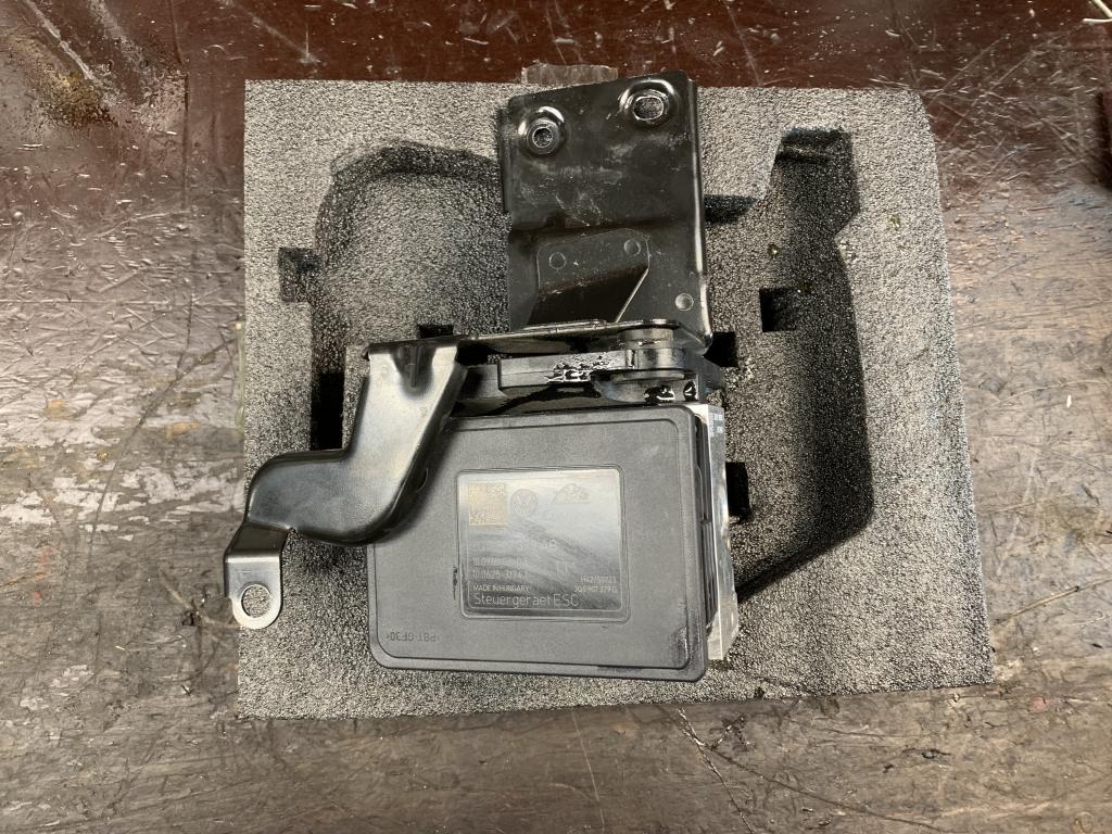 Audi A3 8V VW ABS pomp 3Q0907379AB, Niet ingevuld, Niet ingevuld, Niet ingevuld, Audi