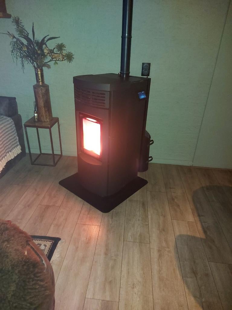 Heta Scan-Line Green 300  pelletkachel, Ophalen, Overige brandstoffen, Pelletkachel