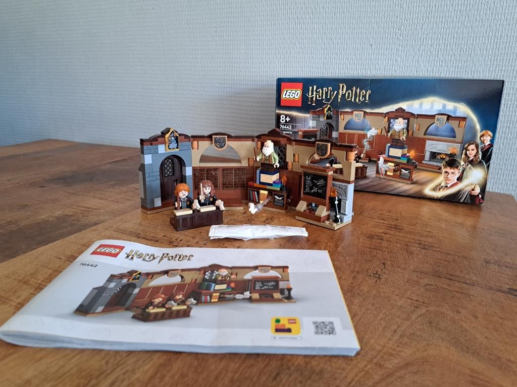 Lego 76442 Harry Potter Kasteel Zweinstein: Toverspreukenles, Kinderen en Baby's, Speelgoed | Duplo en Lego, Ophalen of Verzenden
