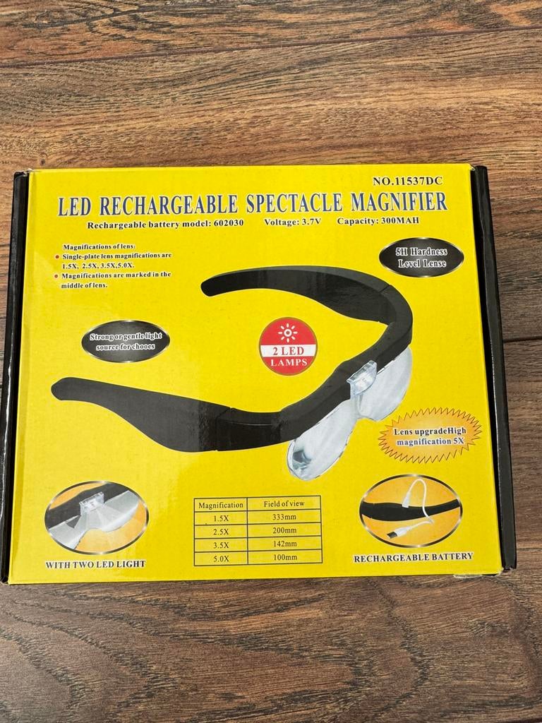 Oplaadbare loep lamp bril met verschillende lenzen, Ophalen of Verzenden, Zo goed als nieuw, Loeplamp