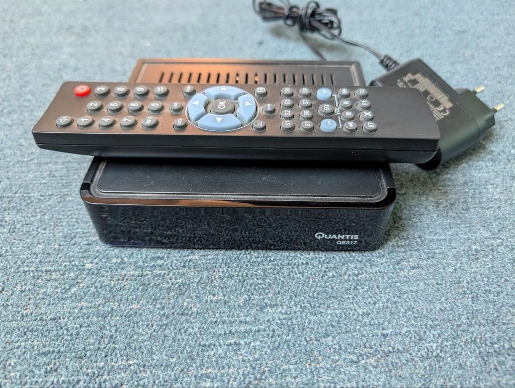 Quantis QE317 Digitale Decoder met Afstandsbediening, Ophalen of Verzenden