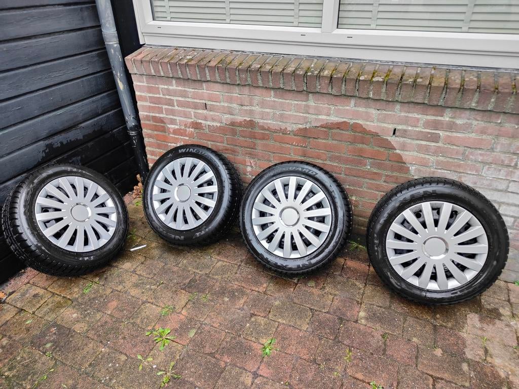 Winterbanden set 205/55 R16 Nexen Winguard Renault/Dacia, Ophalen