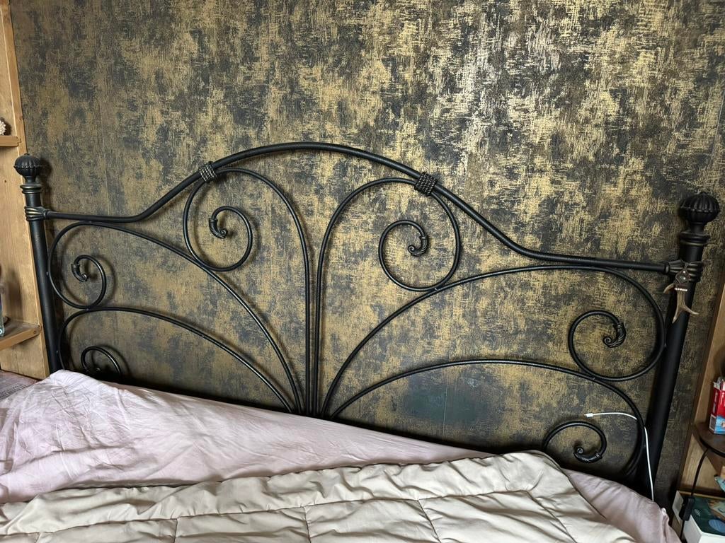 zwaar gietijzeren bed, Antiek en Kunst, Ophalen