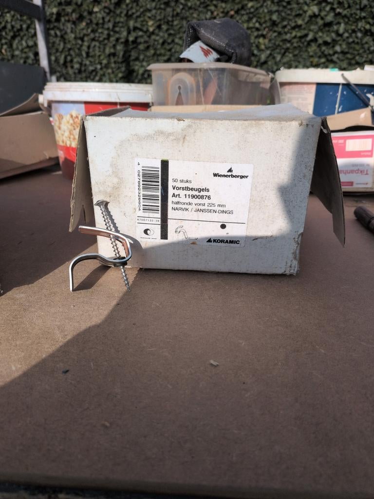 Vorstbeugels voor nokvorsten - Wienerberger Koramic, Overige kleuren, Overige typen, Nieuw, Ophalen of Verzenden