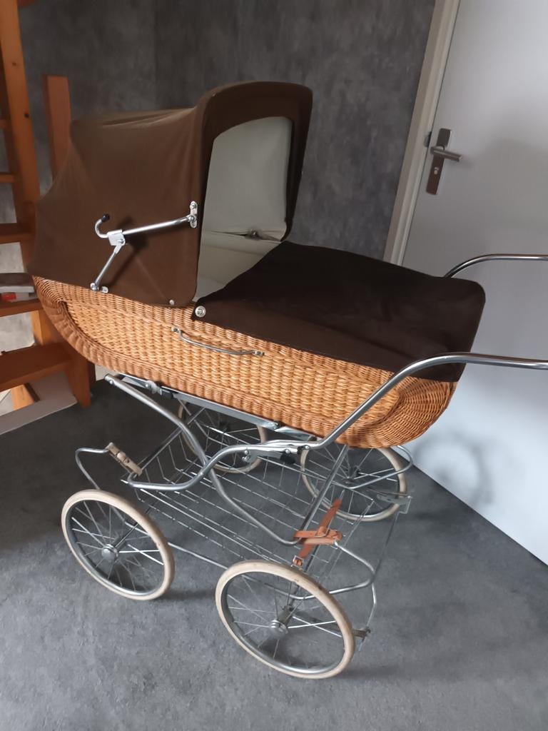 Retro kinderwagen, Kinderen en Baby's, Kinderwagens en Combinaties, Ophalen of Verzenden, Gebruikt, Overige merken