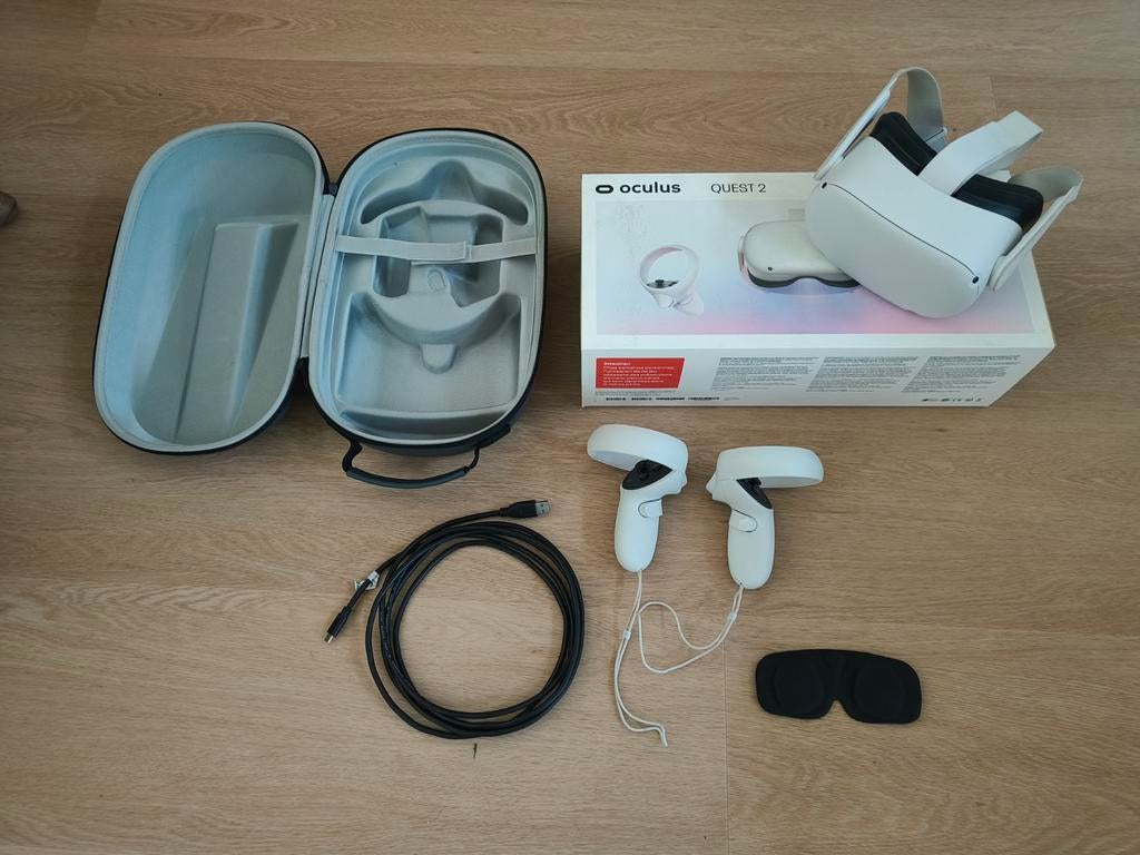 Oculus Quest 2 64GB met controllers en travel case, Ophalen, Zo goed als nieuw, VR-bril, Overige platformen