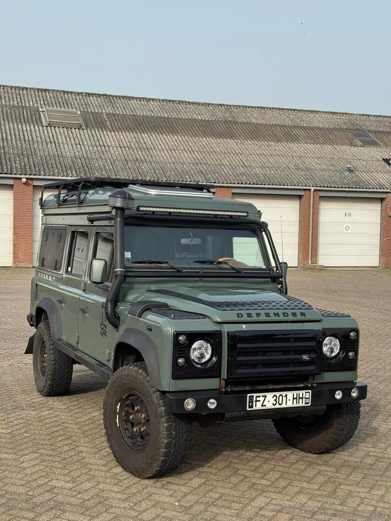 Landrover Defender 2015 td4 4x4 Camper Ex-tec AluCab Pop-up, Caravans en Kamperen, Campers, Overige merken, Buscamper of Camperbus