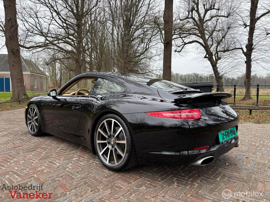 Porsche 911 Carrera|Handgeschakeld|Schuifdak|BOSE|PPF|CARPLA, Euro 5, Achterwielaandrijving, Gebruikt, Beige