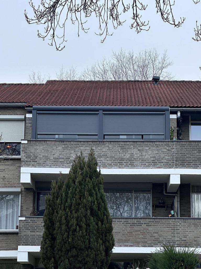 Veranda met glaswand en twee ritsscreens, Ophalen of Verzenden, Gebruikt, Veranda