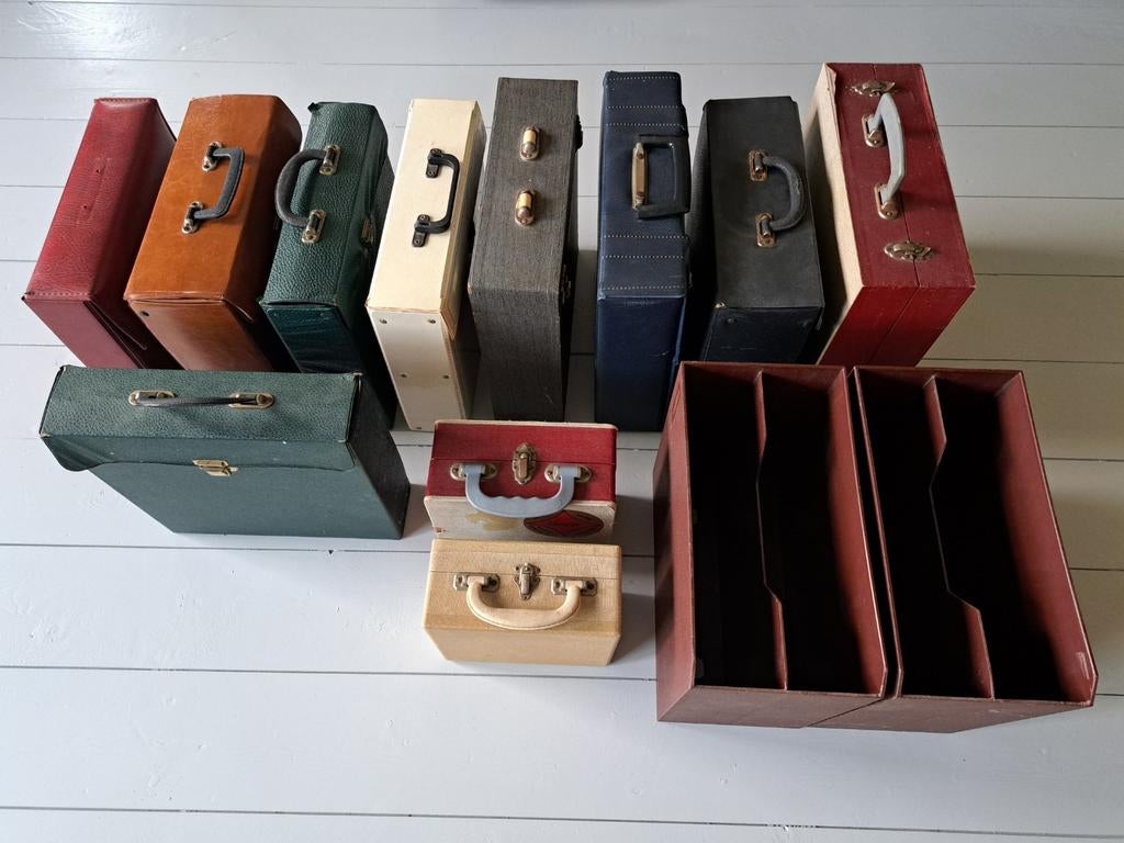 Diverse vintage platenkoffers en opbergers, Ophalen, Gebruikt, Overige instrumenten