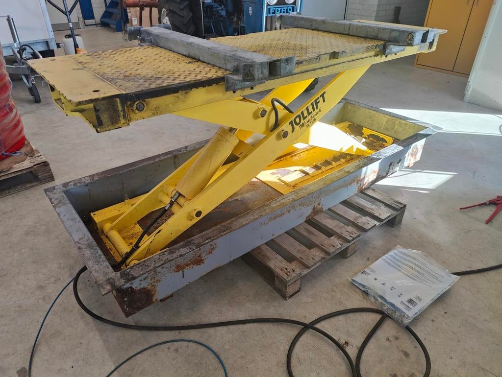 Heftafel 2,5 ton zware kwaliteit werkblad 220x67,5, Ophalen