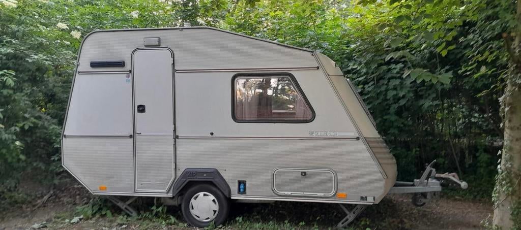 Kip caravan de luxe, Caravans en Kamperen, Caravans, Particulier, tot en met 3, 500 - 750 kg, Standaardzit, Kip, tot 4 meter, Ophalen