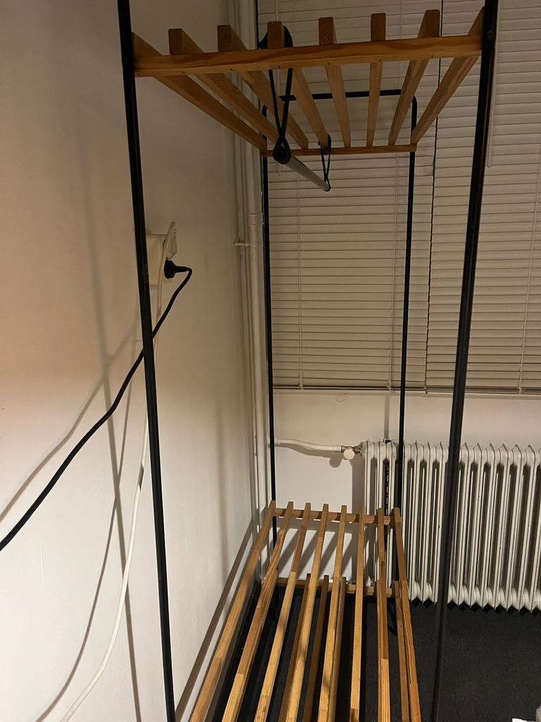 IKEA kledingkast met bodems, Ophalen, Met plank(en), Gebruikt, 50 tot 100 cm