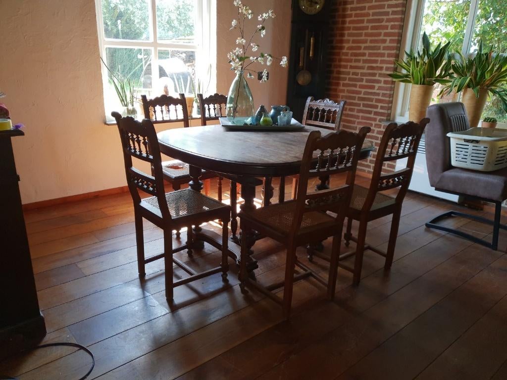 Henrie deux tafelset, Ophalen