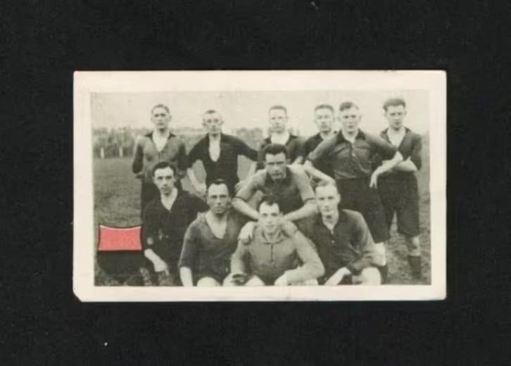 Voetbalplaatje Achilles Assen 1930/1931 (290)., Ophalen of Verzenden, Zo goed als nieuw