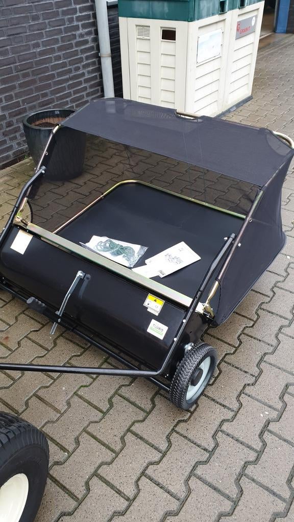 Gazonveger / Bladruimer - bladveger  zitmaaier, Ophalen of Verzenden, Nieuw, TOMAHAWK