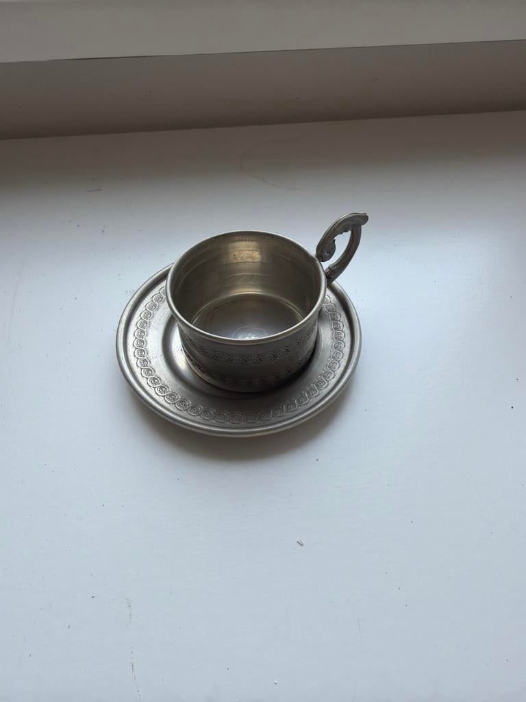 Tin kop en schoteltje, Antiek en Kunst, Antiek | Tin, Ophalen of Verzenden