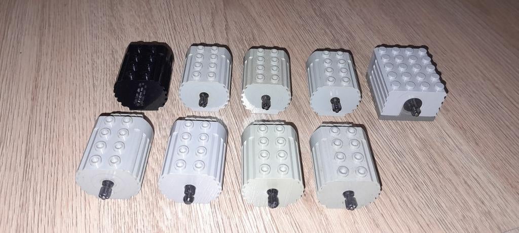 Lego technic motoren 4.5v 9v goed werkend met kabels accu, Ophalen of Verzenden, Zo goed als nieuw, Losse stenen, Lego