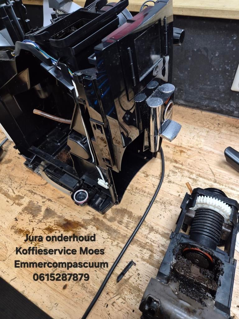 Jura onderhoud Emmercompascuum Drenthe, 10 kopjes of meer, Ophalen of Verzenden, Koffiemachine