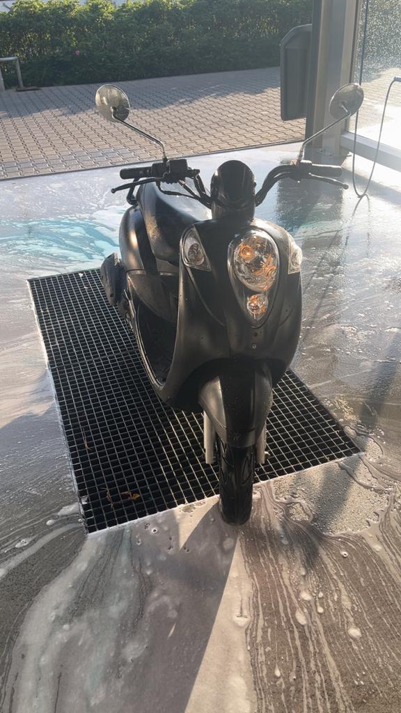 Sym Mio 100 onderdelen - Nieuwe uitlaat, kappen beschadigd, Fietsen en Brommers, Brommeronderdelen | Scooters, Ophalen, Gebruikt