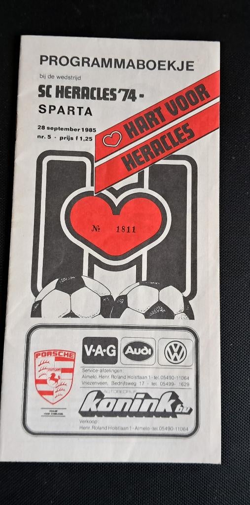 Heracles - Sparta 1985/1986, Ophalen of Verzenden, Zo goed als nieuw, Overige binnenlandse clubs, Boek of Tijdschrift